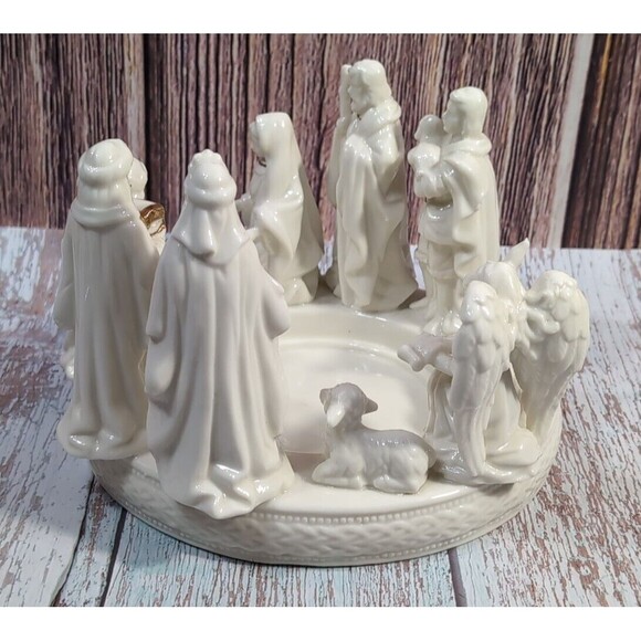 Holiday Home Accents Jade Porcelain Nativity Large Candle Candleholder - Picture 4 of 15